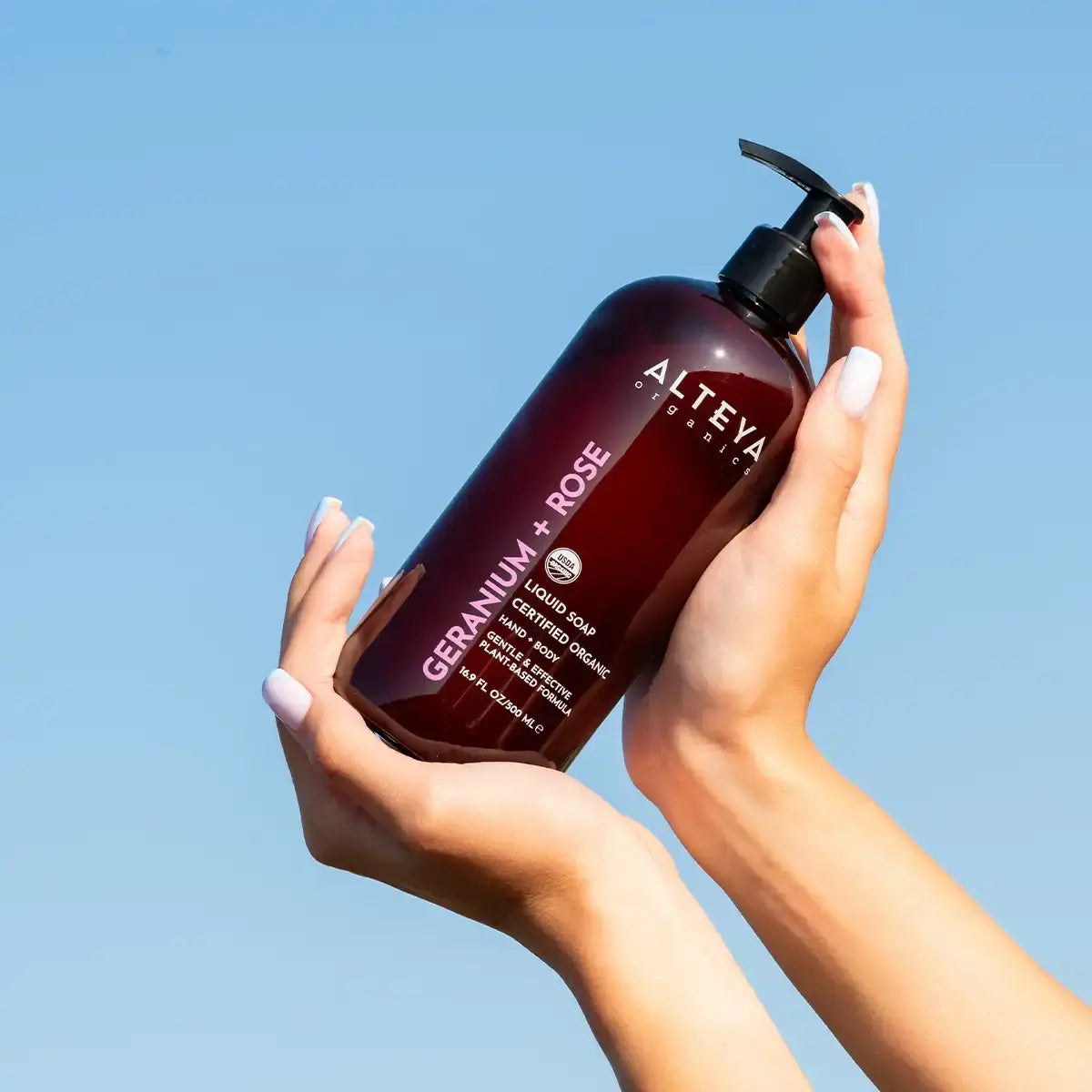 Organic soap with geranium and rose oils