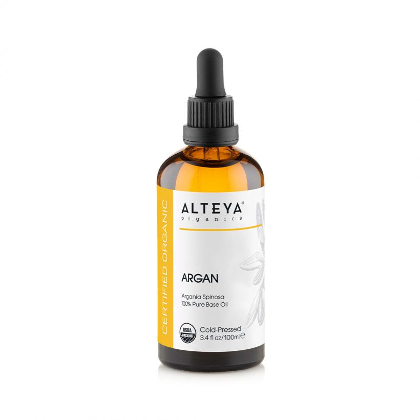 Argan oil is rich in essential fatty acids, vitamins, phenols and carotenes. It supports healthy skin and hair reducing the effects of harsh environment. Argan oil contains caffeic acids – a potent antioxidant, known to significantly improve the appearance of most signs of aging.