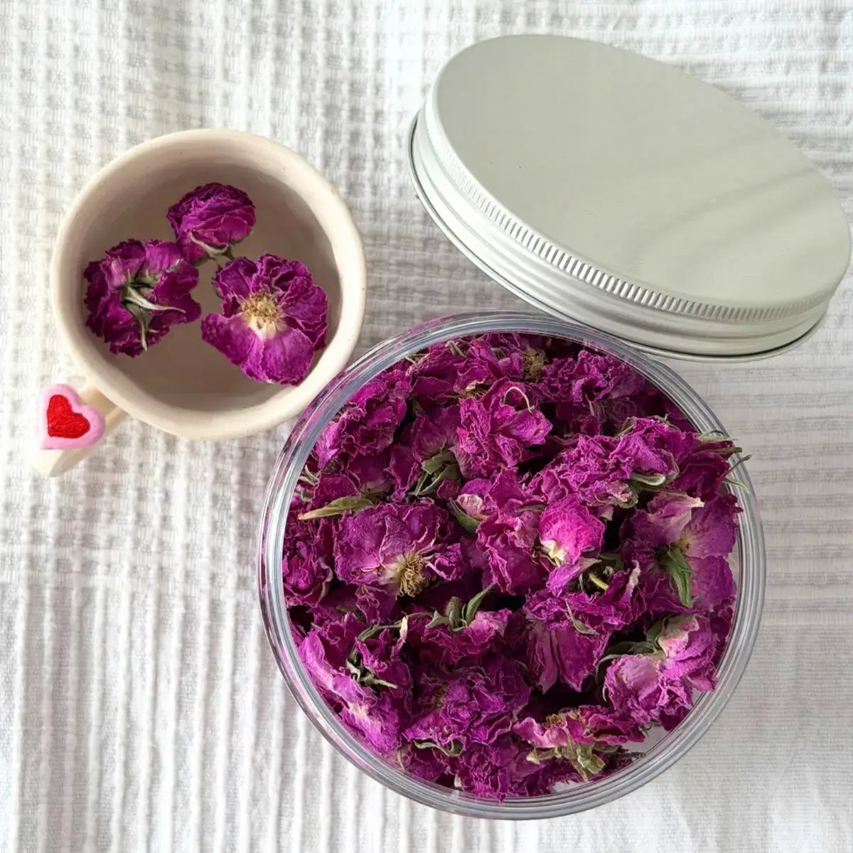 organic dry rose blossoms alteya eu