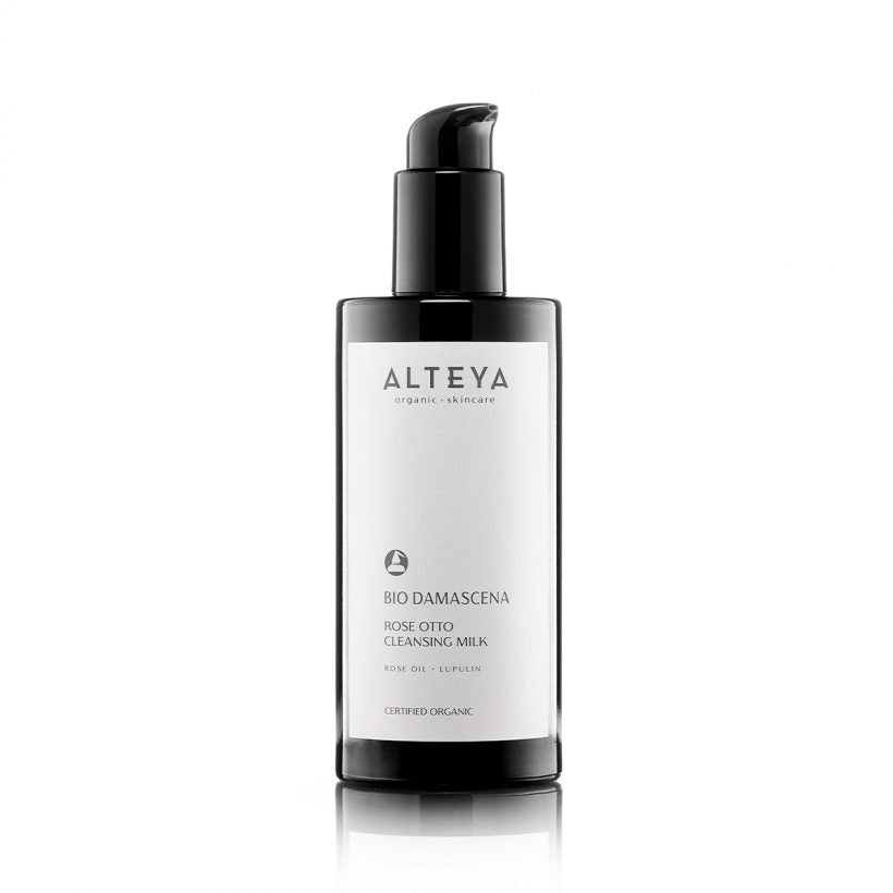 This gentle, sulfate-free Cleansing Milk delicately purifies, balances, and moisturizes skin, and melts away makeup, while preserving skin’s microbiota. It leaves skin feeling soft, clean, and supple. Our Gentle Organic Complex of skin-reviving Rose and de-stressing Calendula extracts – sustainably farmed at Alteya’s organic gardens – purifies and refreshes skin, while enhancing complexion.